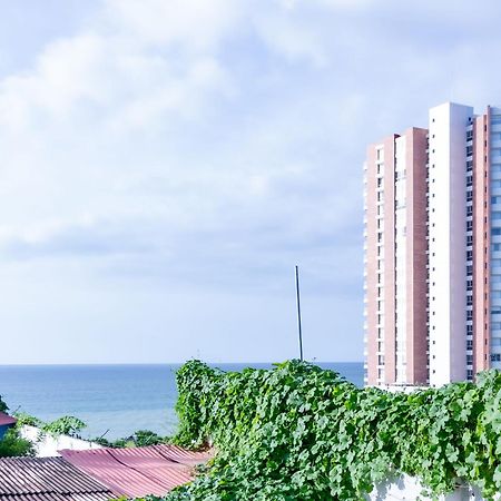 Hostal Antares Manta Exterior photo